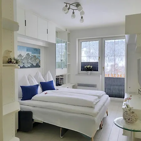 Апартаменты Gaestehaus Herma Рамзау